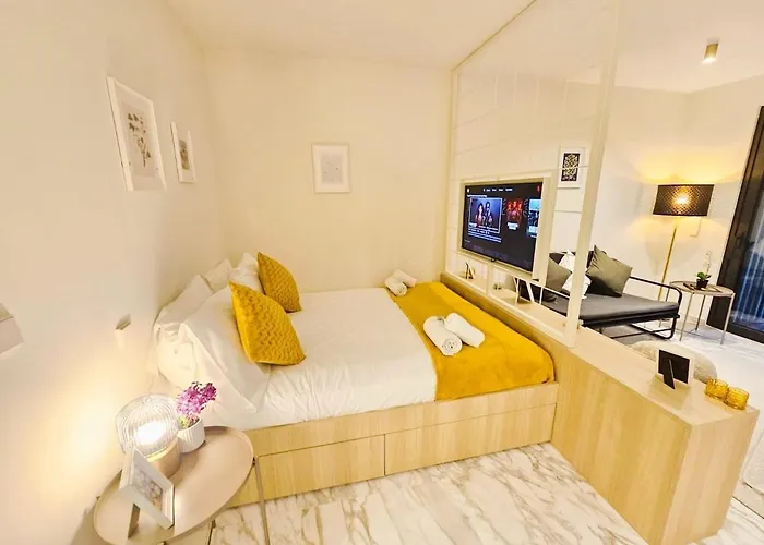 Comfortable In Limpertsberg Apartamento *